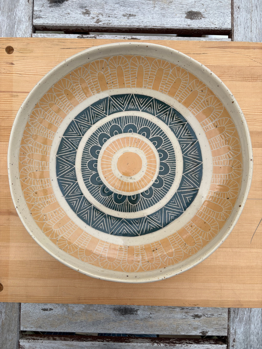 Folkkonst skål 26cm