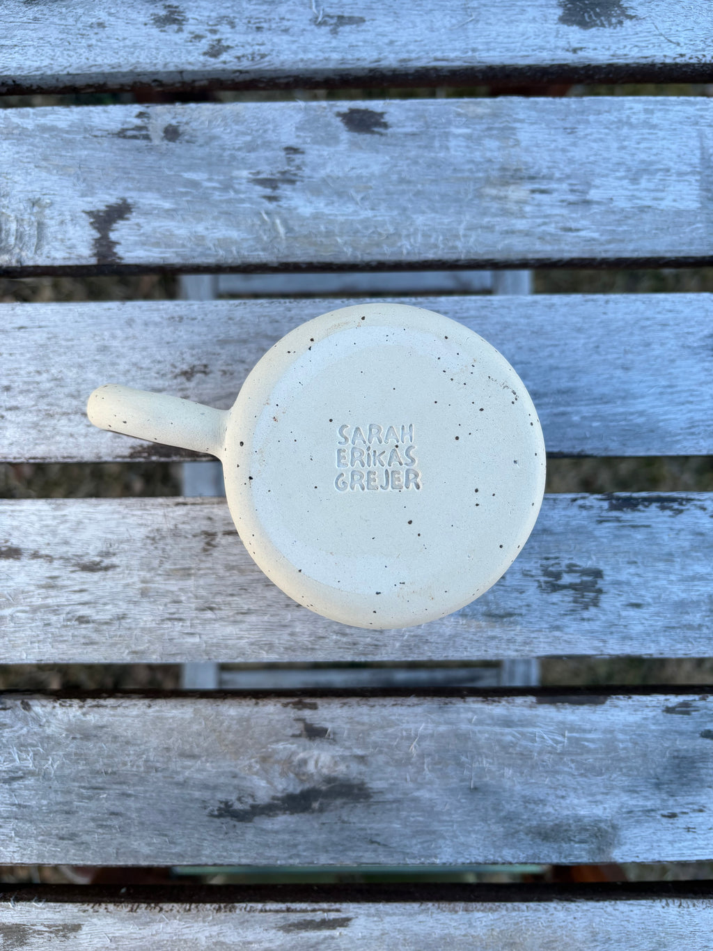 handgjord-kopp-stengodsmugg-lokalproducerad-jarpen-are