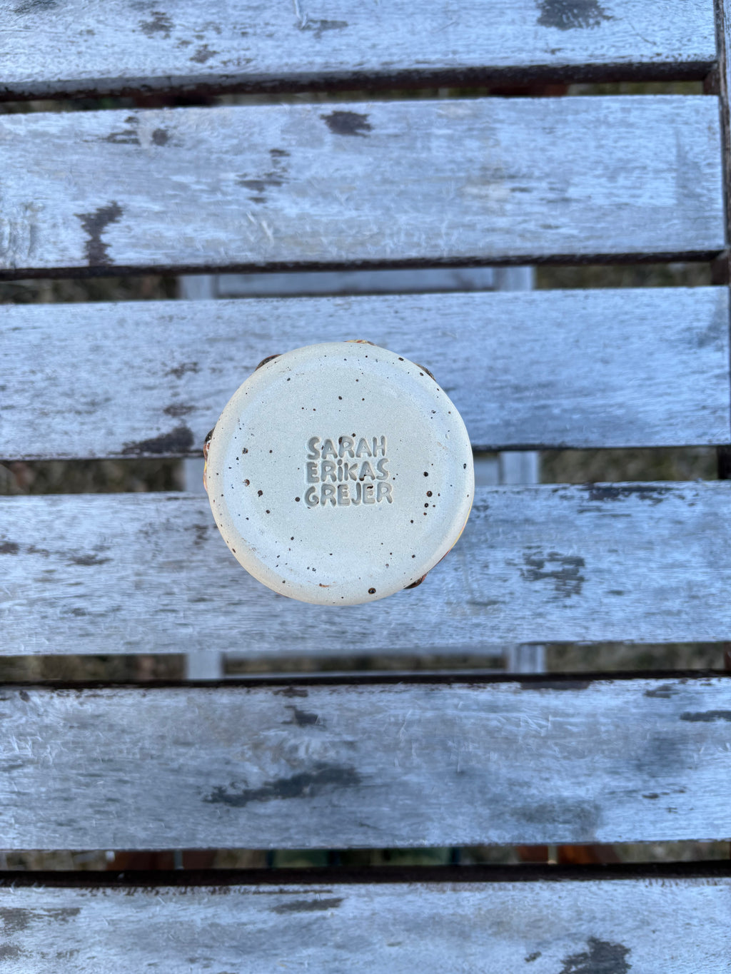 handgjord-kopp-stengodsmugg-lokalproducerad-jarpen-are